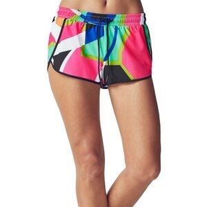 Fabletics Carrie lightweight Color Block 90s Gym workout athletic Running Shorts